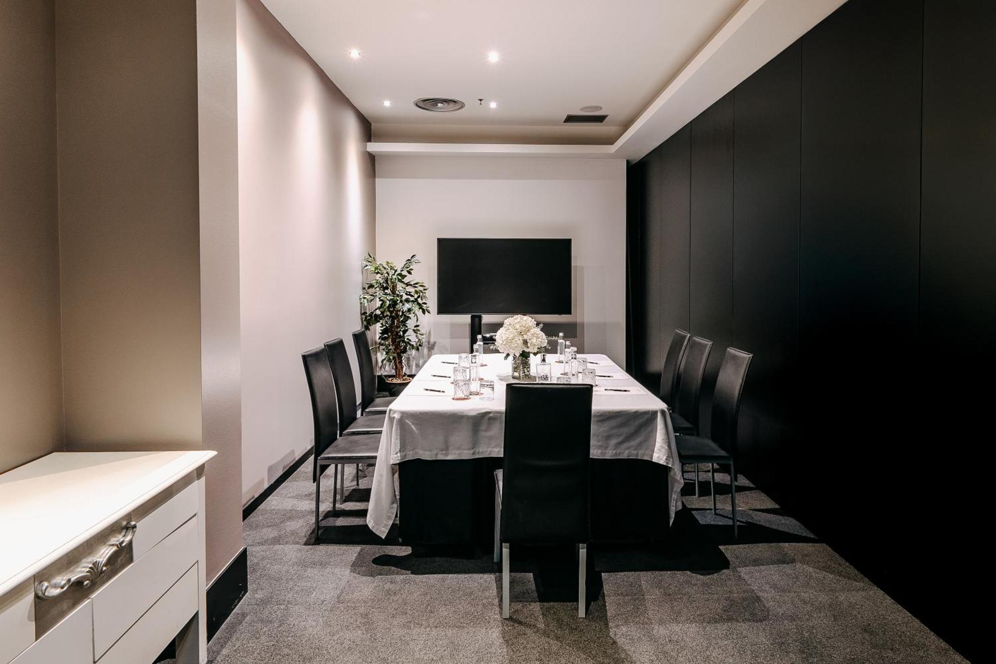 138 Liberdade Hotel Lisboa Exteriör bild The private dining room at the restaurant
